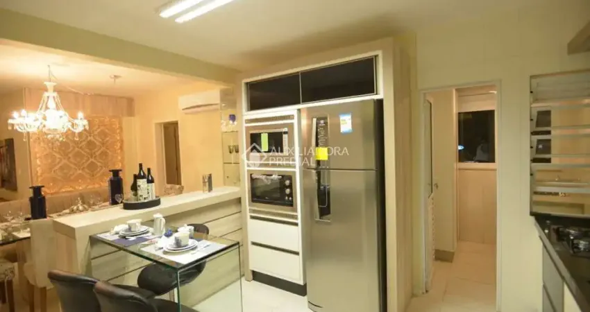 Apartamento com 3 quartos à venda na Avenida Marinheiro Max Schramm, 2492, Estreito, Florianópolis