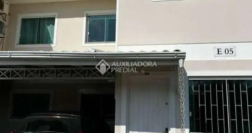 Casa com 2 quartos à venda na Rua Vidal Vicente Andrade, 251, Forquilhas, São José