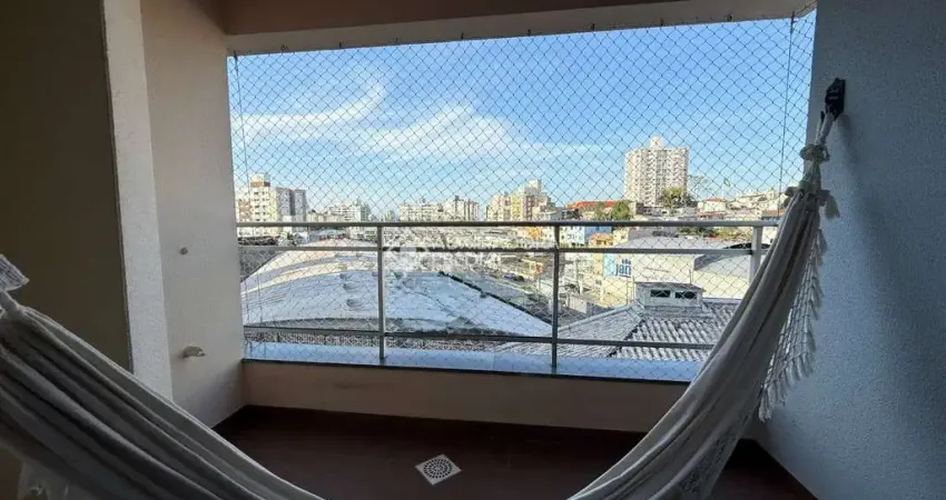 Apartamento com 3 quartos à venda na Rua Santos Saraiva, 1405, Estreito, Florianópolis