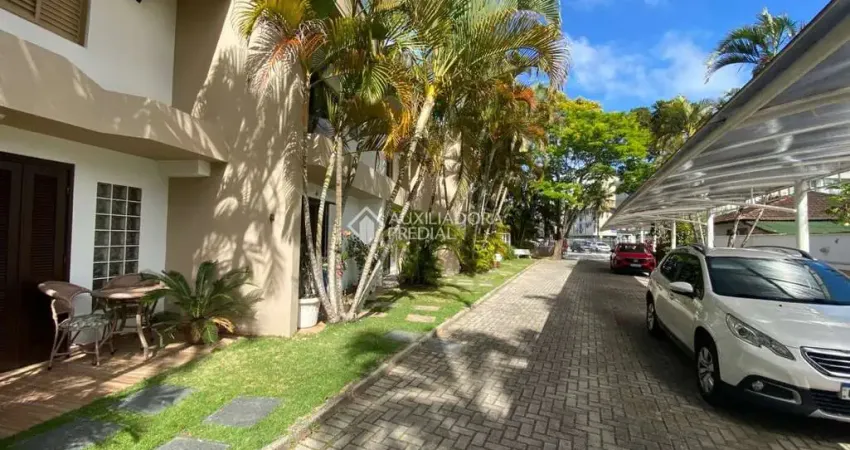 Casa em condomínio fechado com 2 quartos à venda na Rua Jurerê Tradicional, 167, Jurerê, Florianópolis