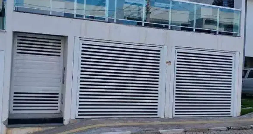 Casa com 3 dormitórios à venda por R$ 700.000,00 - Caixa Dágua - Lauro de Freitas/BA
