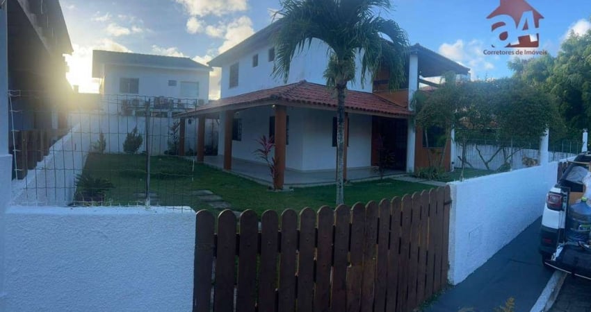 Casa com 3 dormitórios, 135 m² - venda por R$ 950.000,00 ou aluguel por R$ 6.989,73/mês - Buraquinho - Lauro de Freitas/BA