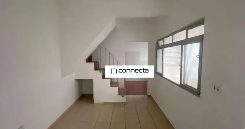 Locação casa com 2 dormitórios (não é independente sem vaga de garagem) por r$ 1.075 jd tranquilidade