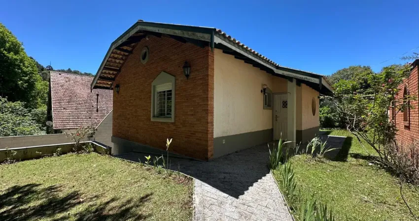 Casa à venda em bairro nobre de campos do jordão – próximo ao capivari - jaguaribe