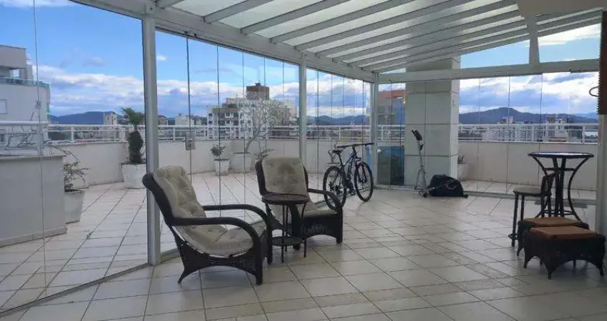 Apartamento para Venda Cobertura com piscina e 4 vagas de garagem no Estreito. FLORIANOPOLIS