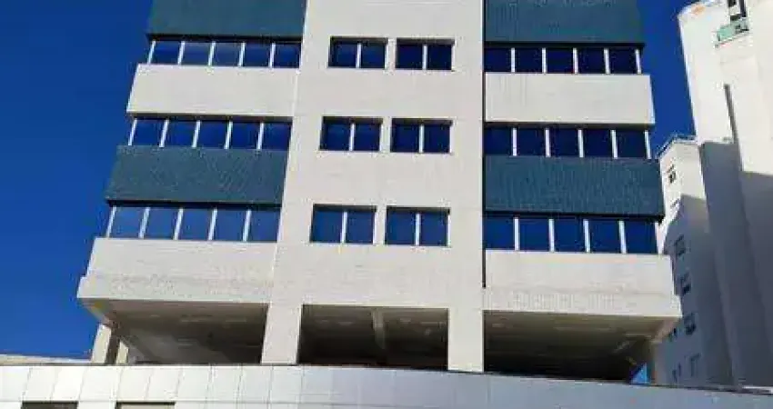 Sala para Venda Sala Comercial com garagem na melhor localização de Coqueiros. FLORIANOPOLIS
