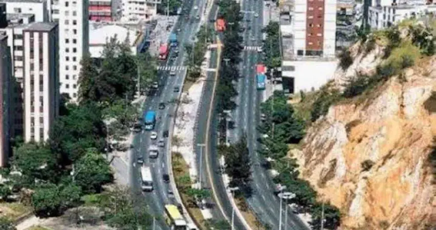 Excelente Oportunidade - lote na Avenida Cristiano Machado