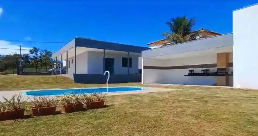 Vendo casa no Condomínio Vale do Luar / Jaboticatubas - MG