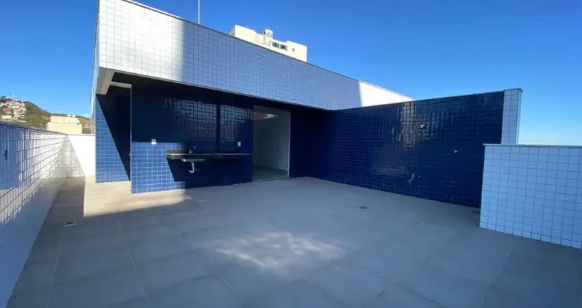 Vendo cobertura de quatro quartos e três vagas no bairro Ouro Preto