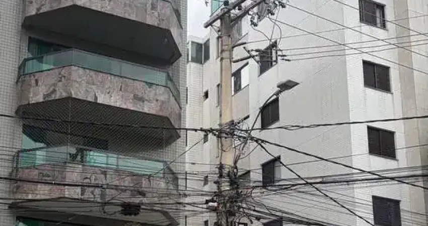 Apartamento de Área Privativa de 4 quartos e 3 Vagas no bairro Liberdade