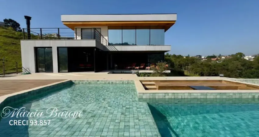 Magnifica casa á venda no Condomínio Itaporã em Atibaia pronta para morar !!!!!