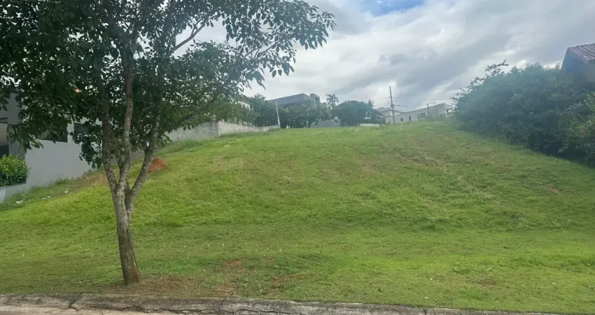 Terreno á venda no Condomínio Porto de Atibaia , Condomínio de Alto Padrão em Atibaia