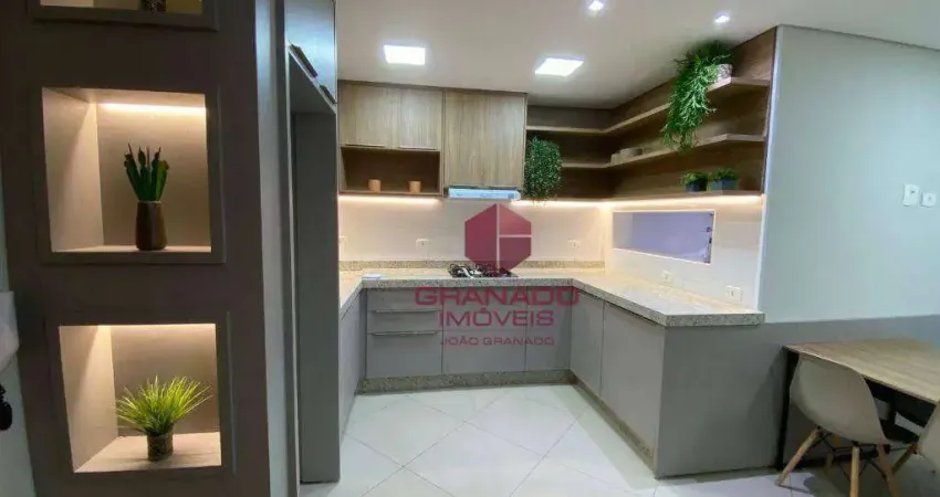 Apartamento com 3 dormitórios à venda, 76 m² por R$ 760.000,00 - Zona 01 - Maringá/PR