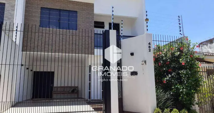 Sobrado com 3 dormitórios à venda, 214 m² por R$ 860.000,00 - Jardim Itália - Maringá/PR