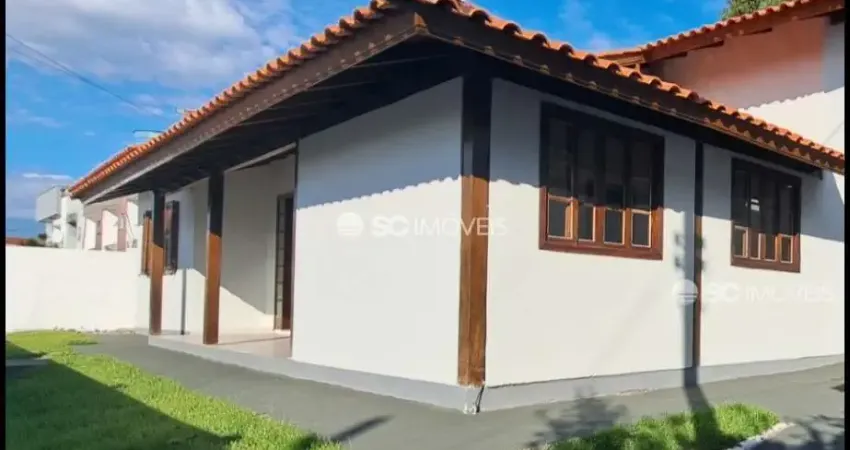 Casa com 4 quartos para alugar no Ingleses, Florianópolis 