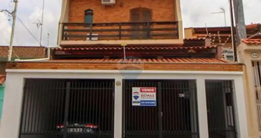 Casa com 3 quartos à venda na Rua Oito de Maio, 120, Jardim Santa Rosália, Sorocaba