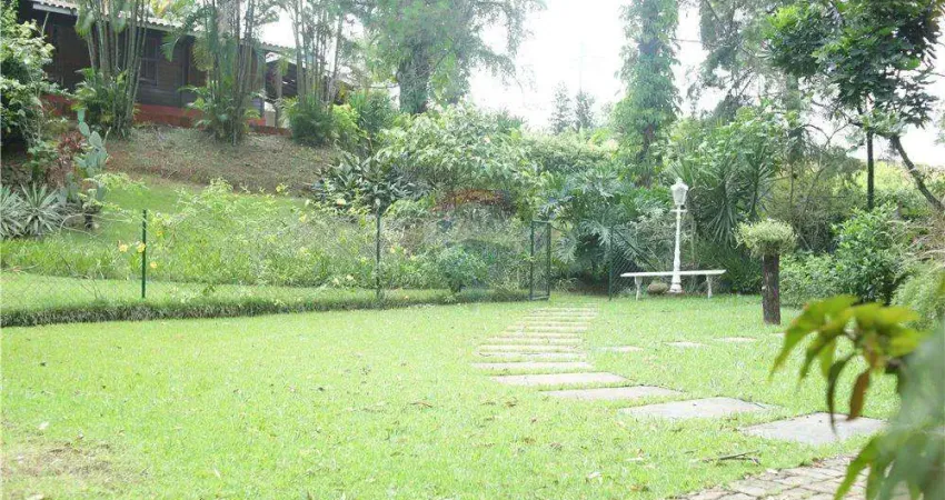 Chácara à venda! 2450 mt2 com lago! oportunidade! com duas casas! espaço único, em sorocaba!