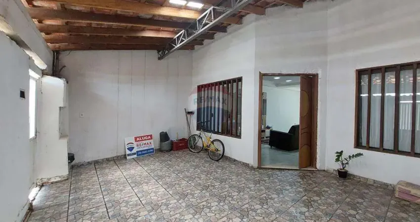 Casa à Venda com 2 quartos, sendo 1 suíte com 245 m², Jardim Betânia