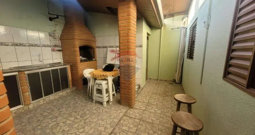 Casa à venda com 3 quartos no Parque São João em Votorantim - SP