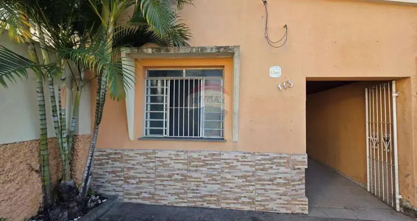 Casa à venda – Ideal para residência ou uso comercial no Jardim Faculdade!