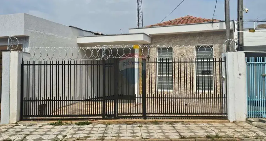 Casa térrea reformada com 3 dormitórios,  edícula  com cozinha , banheiro e lavanderia - vila carvalho , próximo ao shopping cianê - sorocaba /sp