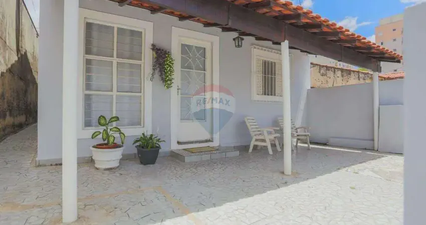 Casa com 3 quartos à venda na Vila Barão, Sorocaba 