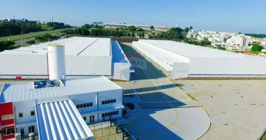 Alugo galpão industrial em sorocaba com 3.667 m² em condomínio