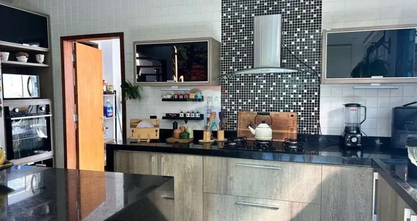 Casa em condomínio fechado com 3 quartos para alugar no Vossoroca, Votorantim 