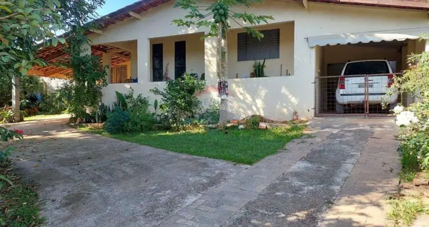 Chácara / sítio com 3 quartos à venda na Benedita Maria de Jesus, 721, Barreiro, Araçoiaba da Serra