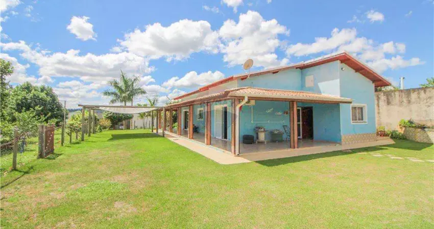 Casa a venda em condominio fechado no interior de são paulo!!!