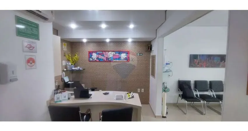Sala Comercial com 12m² no Centro em Sorocaba para profissionais da Saúde