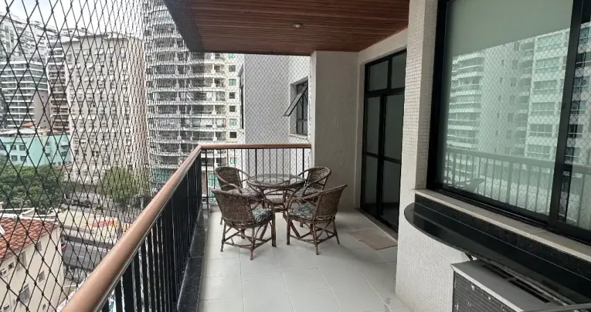 Excelente apto 120 m2, 2 vagas, 200 metros da praia