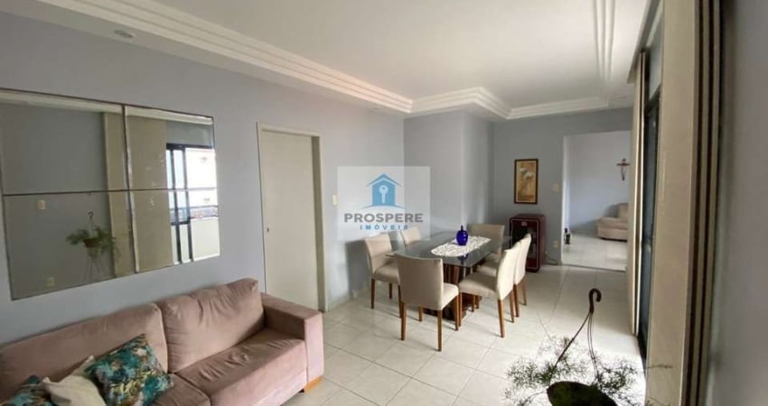 Apartamento no Rio Vermelho, 3 quartos sendo 2 suítes, 2 varandas e 2 vagas de garagem