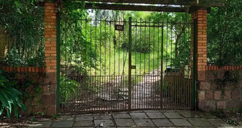 Casa com 3 quartos à venda na Avenida Jacuí, 623, Cristal, Porto Alegre