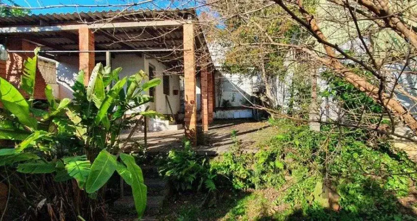 Casa com 4 quartos à venda na Rua Luiz de Camões, 42, Santo Antônio, Porto Alegre