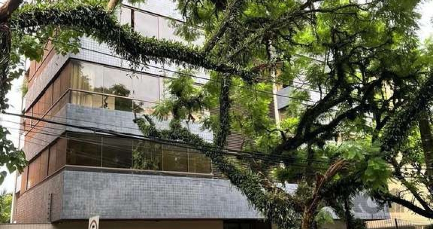 Apartamento 3 dormitórios no bairro Petrópolis