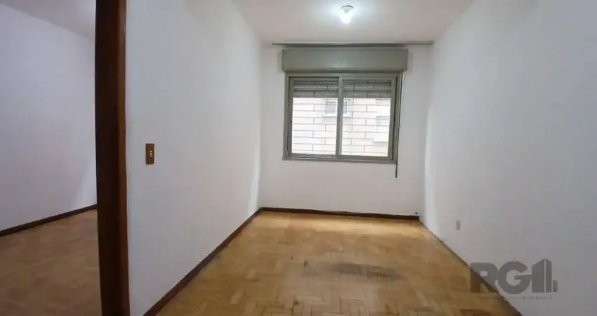 Apartamento  térreo de 1 quarto  42 m2 com patio
