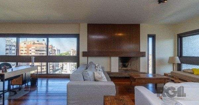 APARTAMENTO DE 3 DORMITÓRIOS, SENDO 1 SUÍTE, NO BAIRRO MONT'SERRAT EM PORTO ALEG