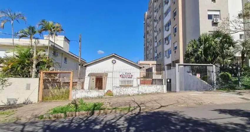 Terreno à venda na Rua Veríssimo Rosa - Até 499/500, 345, Partenon, Porto Alegre