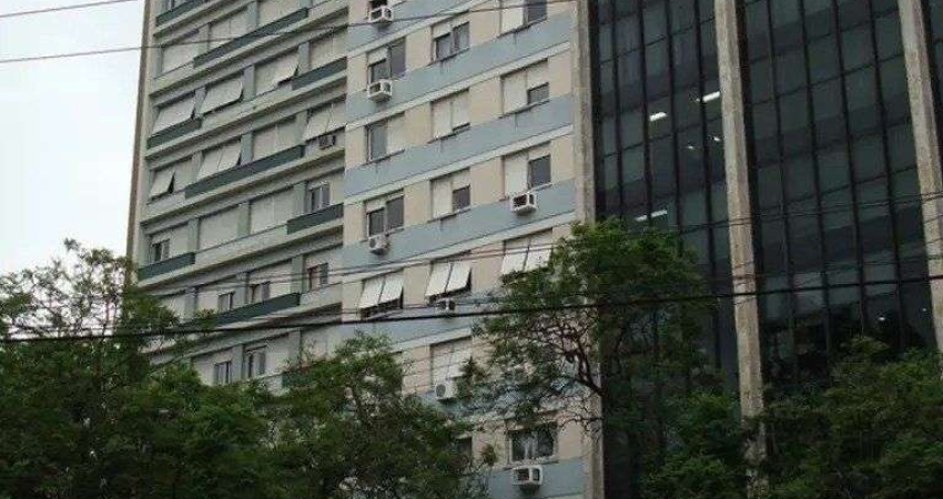 Apartamento 3 quartos, suite, dep de empregada,andar alto,Bairro Centro