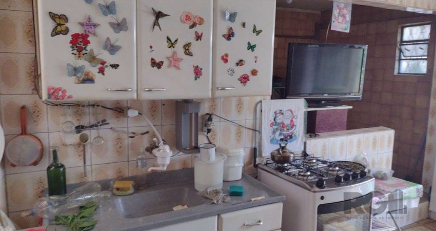 Casa em terreno de ótima metragem 336,98m², localizado na Vila João Pessoa