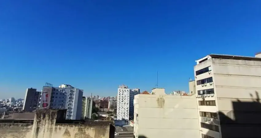 Apartamento 3 dormitórios à venda Centro Histórico Porto Alegre/RS