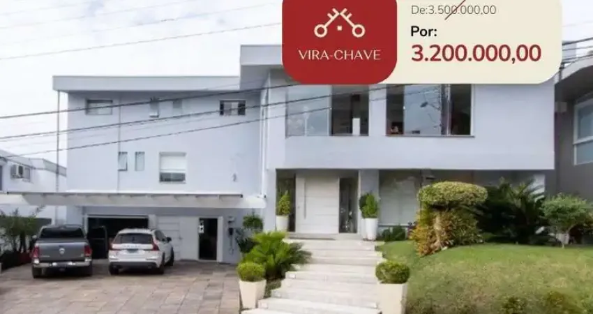 Casa em condominio . com 6 suites, sendo 3 suítes master com closet e hidro.