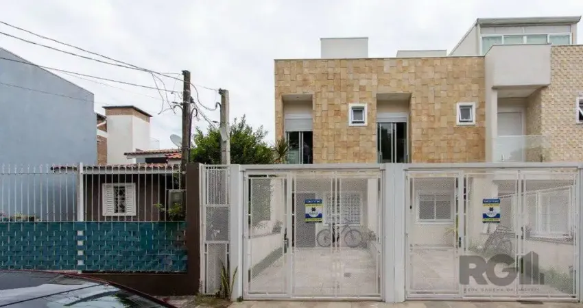 Casa com 2 quartos à venda na Rua Bertha Leonora Mückler, 36, Vila Nova, Porto Alegre