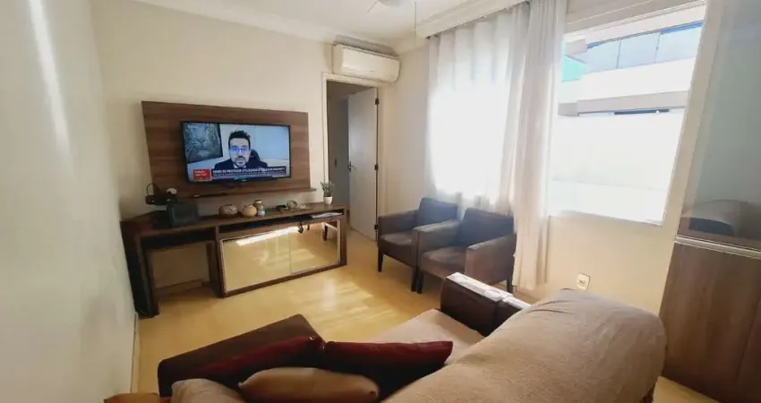 Apartamento com sacada, dois dormitórios e 1 vaga bairro petrópolis - porto a