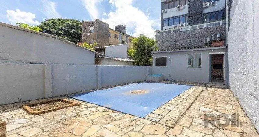 Casa com 2 dormitórios no bairro auxiliadora