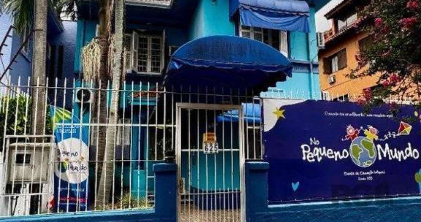 Casa 5 dormitórios à venda Moinhos de Vento Porto Alegre/RS