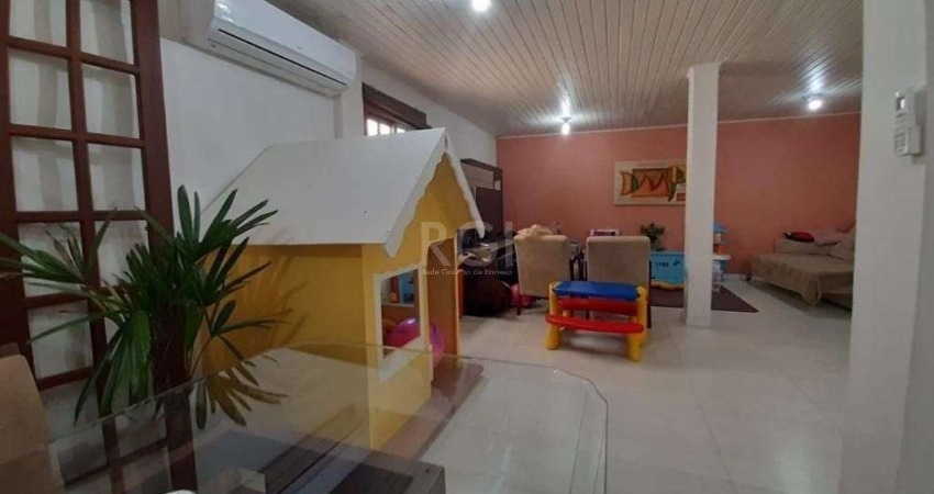 Casa 3 dormitórios à venda Ipanema Porto Alegre/RS