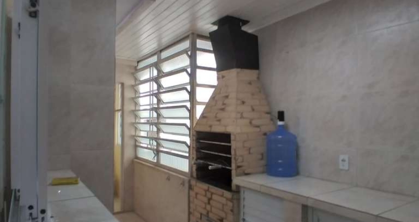 Oportunidade Única! Lindo Apartamento de 3 Quartos no Coração de Porto Alegre!**