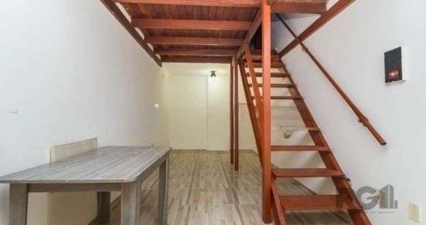 Apartamento estilo Stúdio com mezanino de 1 dormitório, Partenon